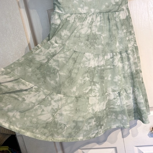 Lily Rose Green and White Sheer Dress with Tank lining - Picture 7 of 7